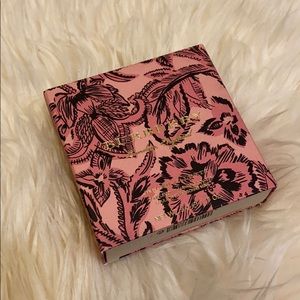 Burberry Blush Palette